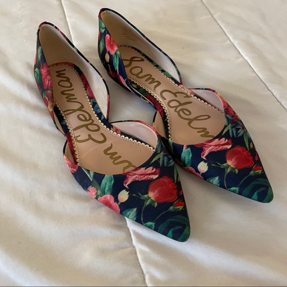 COPY - Sam Edelman Rose pattern flats
